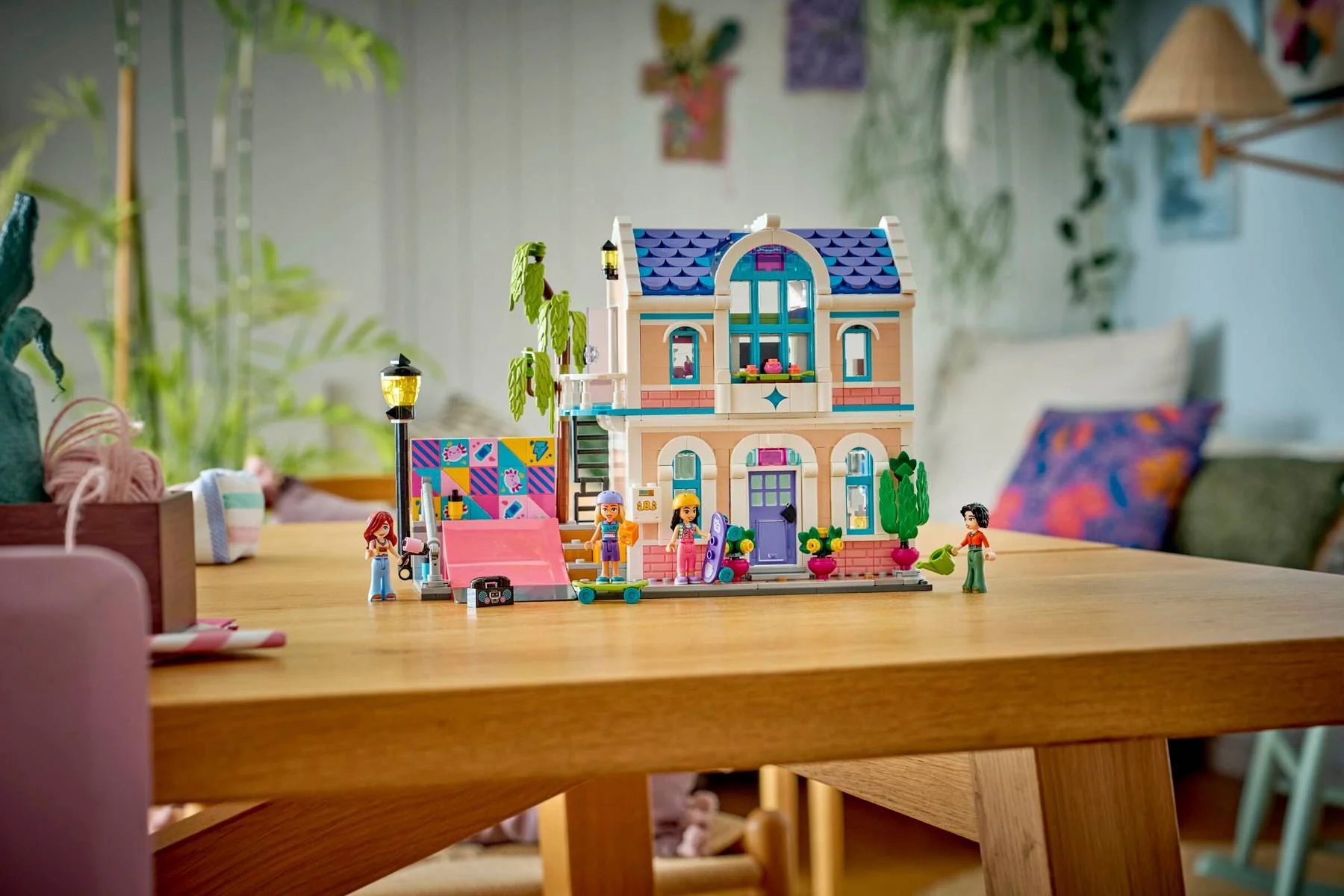 LEGO Friends - Дом семьи Лианн foto