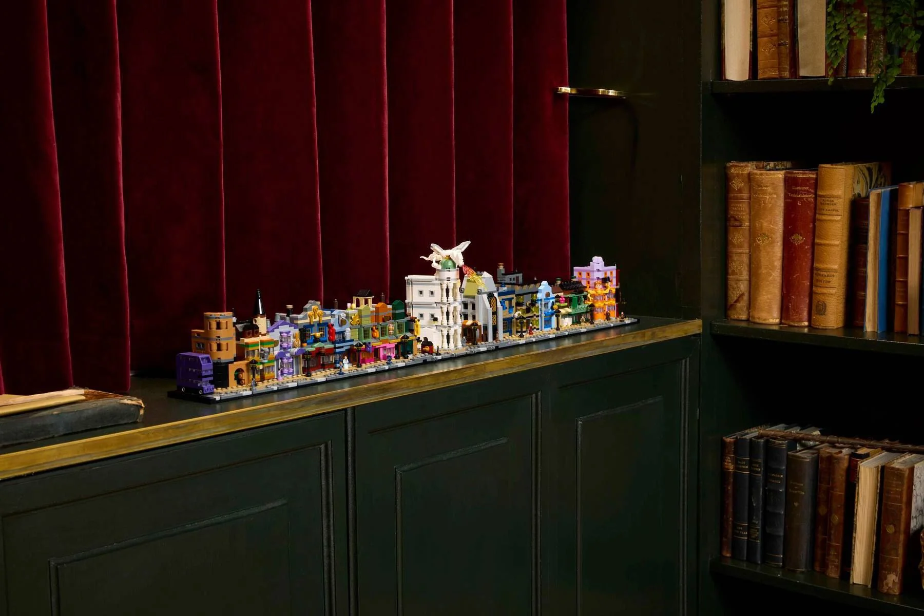 LEGO Harry Potter - Aleea Diagon foto