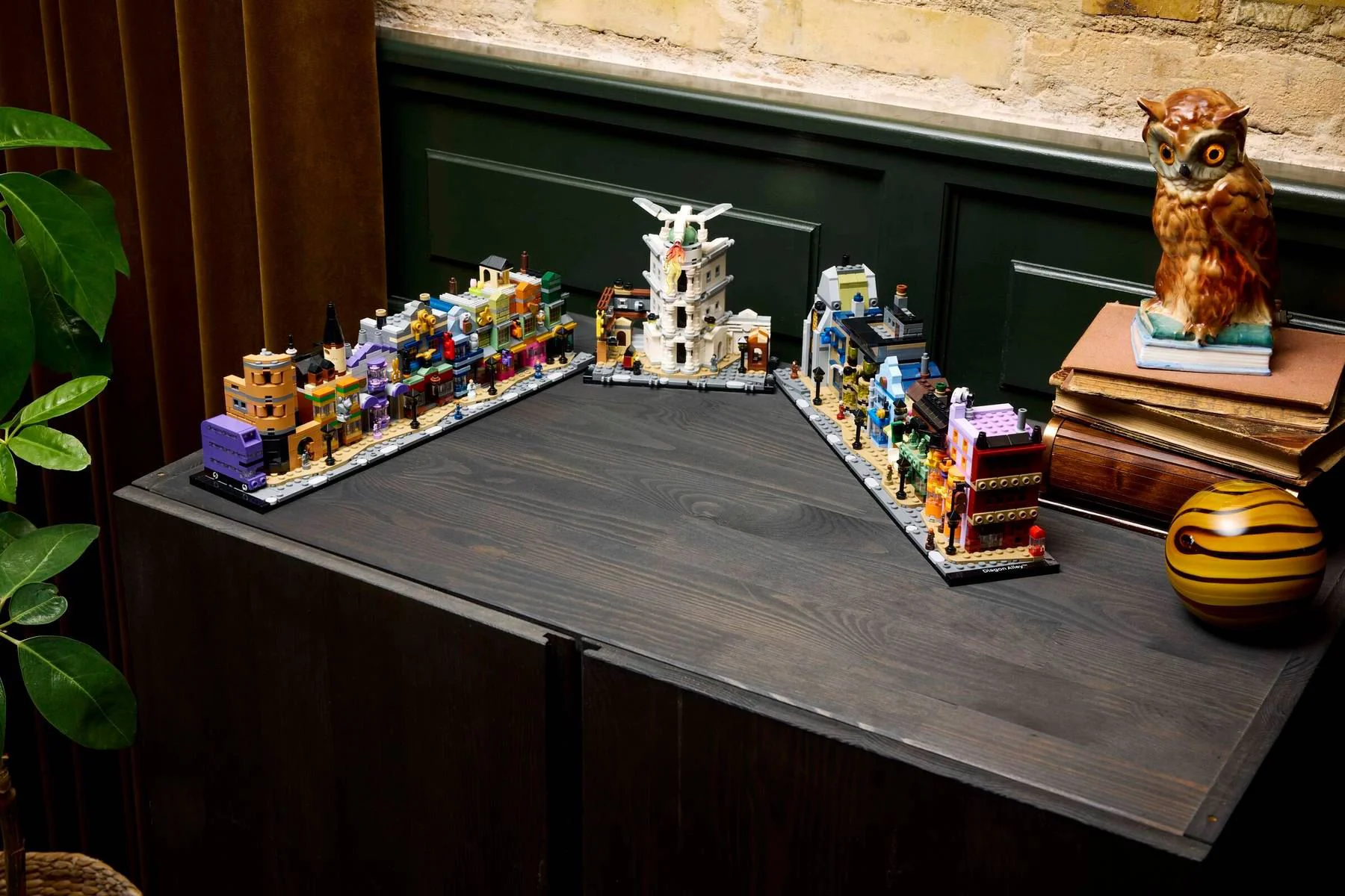 LEGO Harry Potter - Aleea Diagon foto