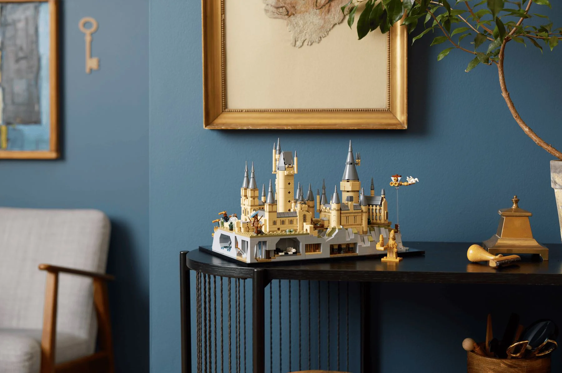 LEGO Harry Potter - Castelul Hogwarts si imprejurimile foto