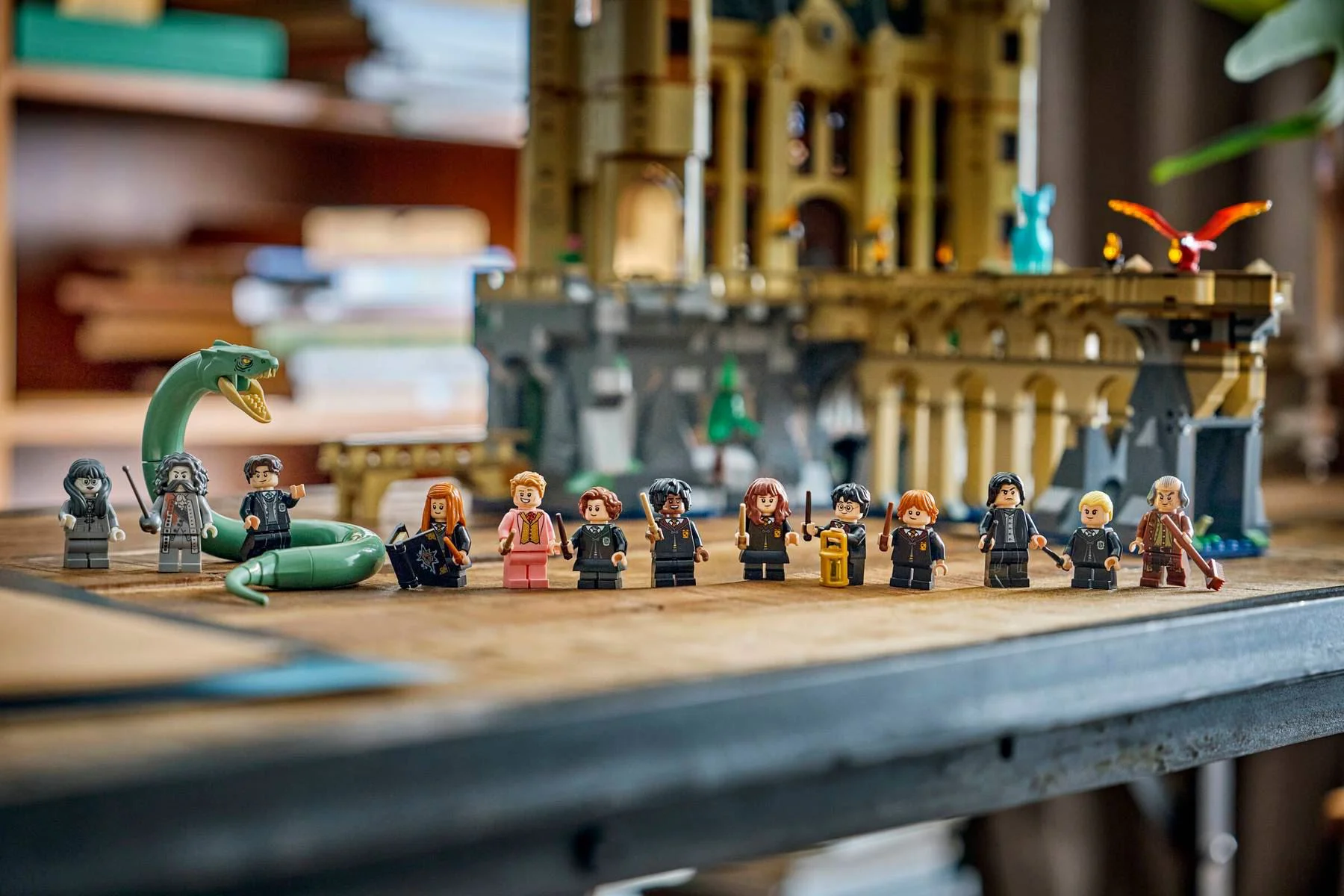 LEGO Harry Potter - Замок Хогвартс: Восточное крыло foto