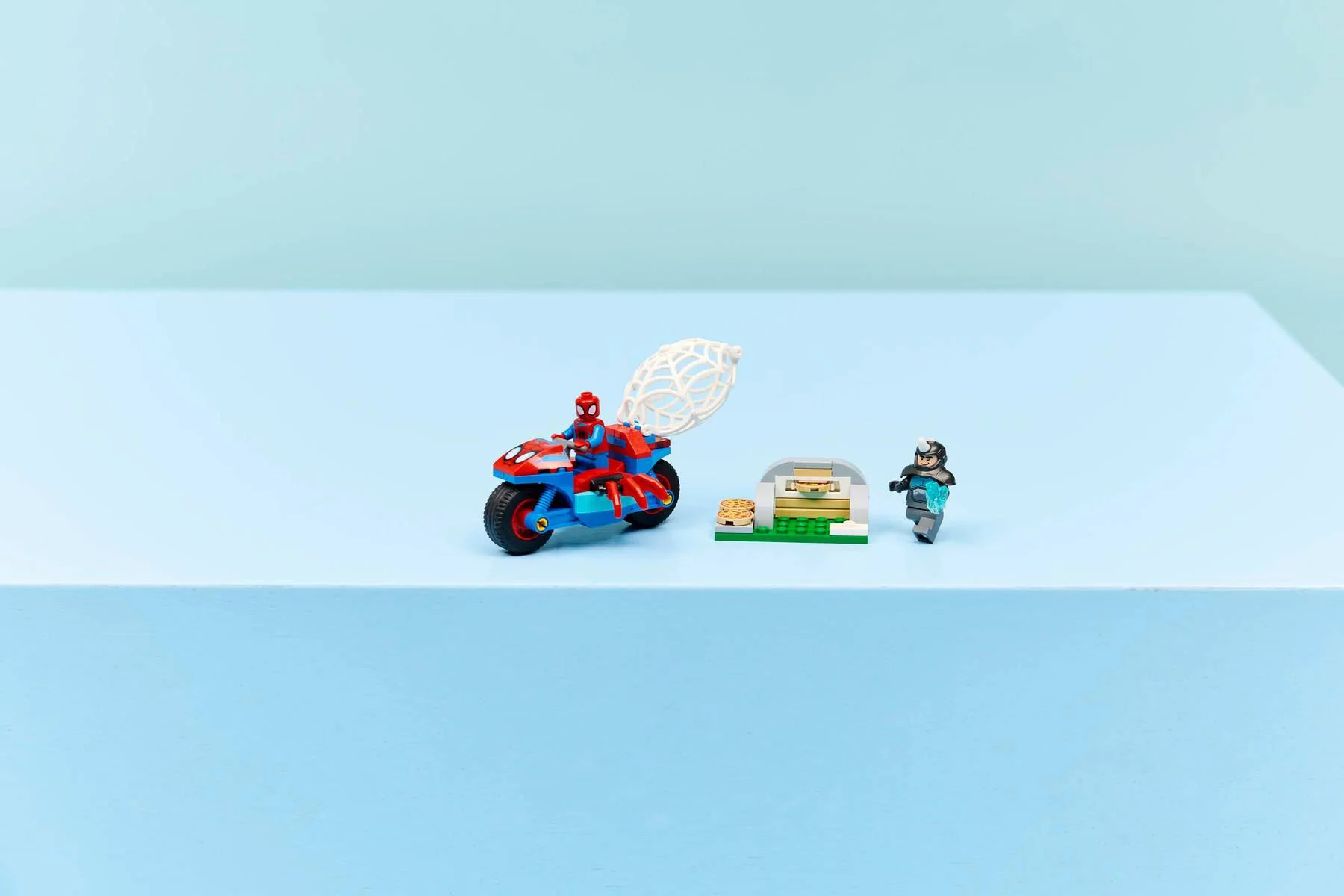 LEGO Marvel - Spidey on his Motorcycle vs. Rhino foto