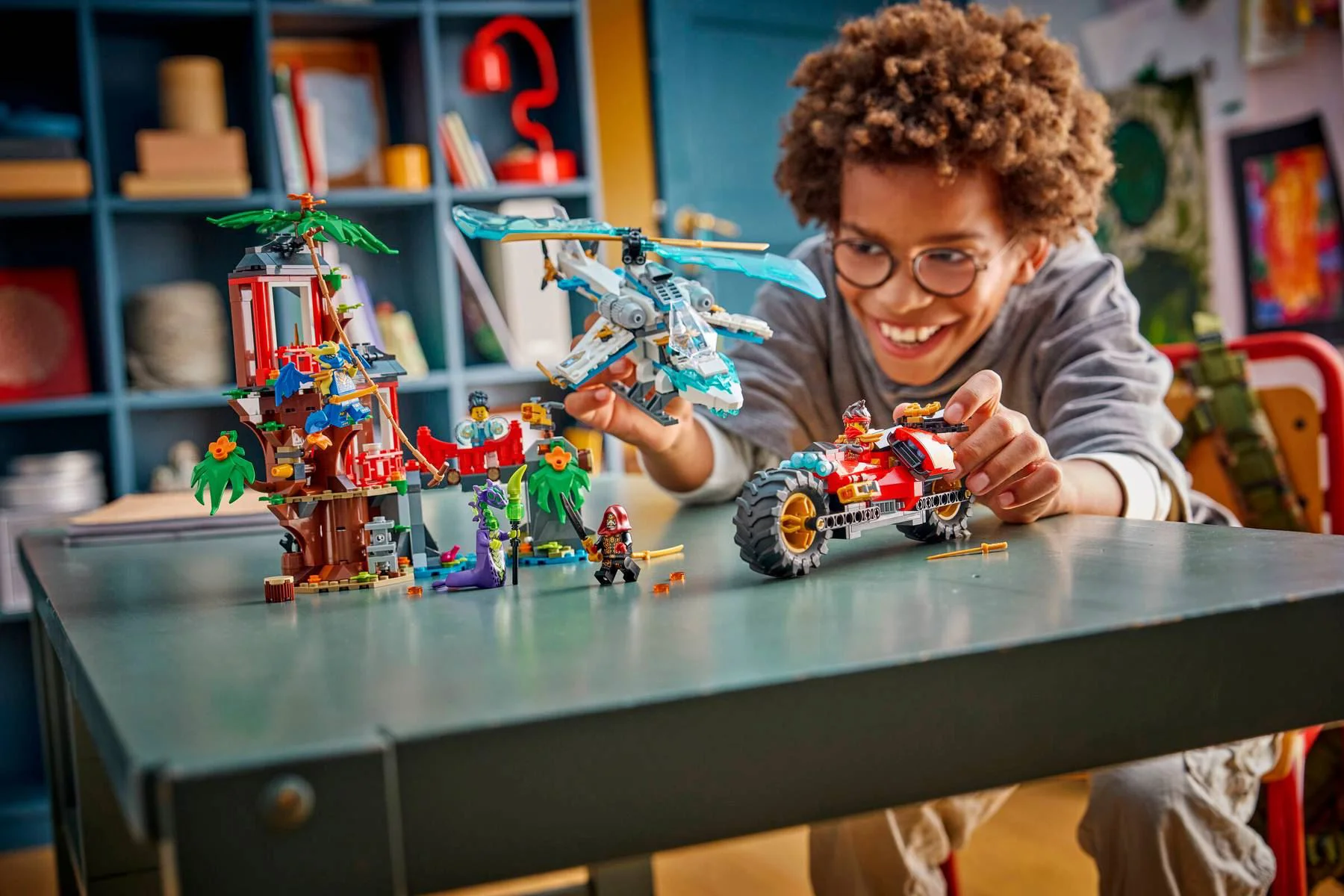 LEGO Ninjago - Ninja Vehicle Tree House Battle foto