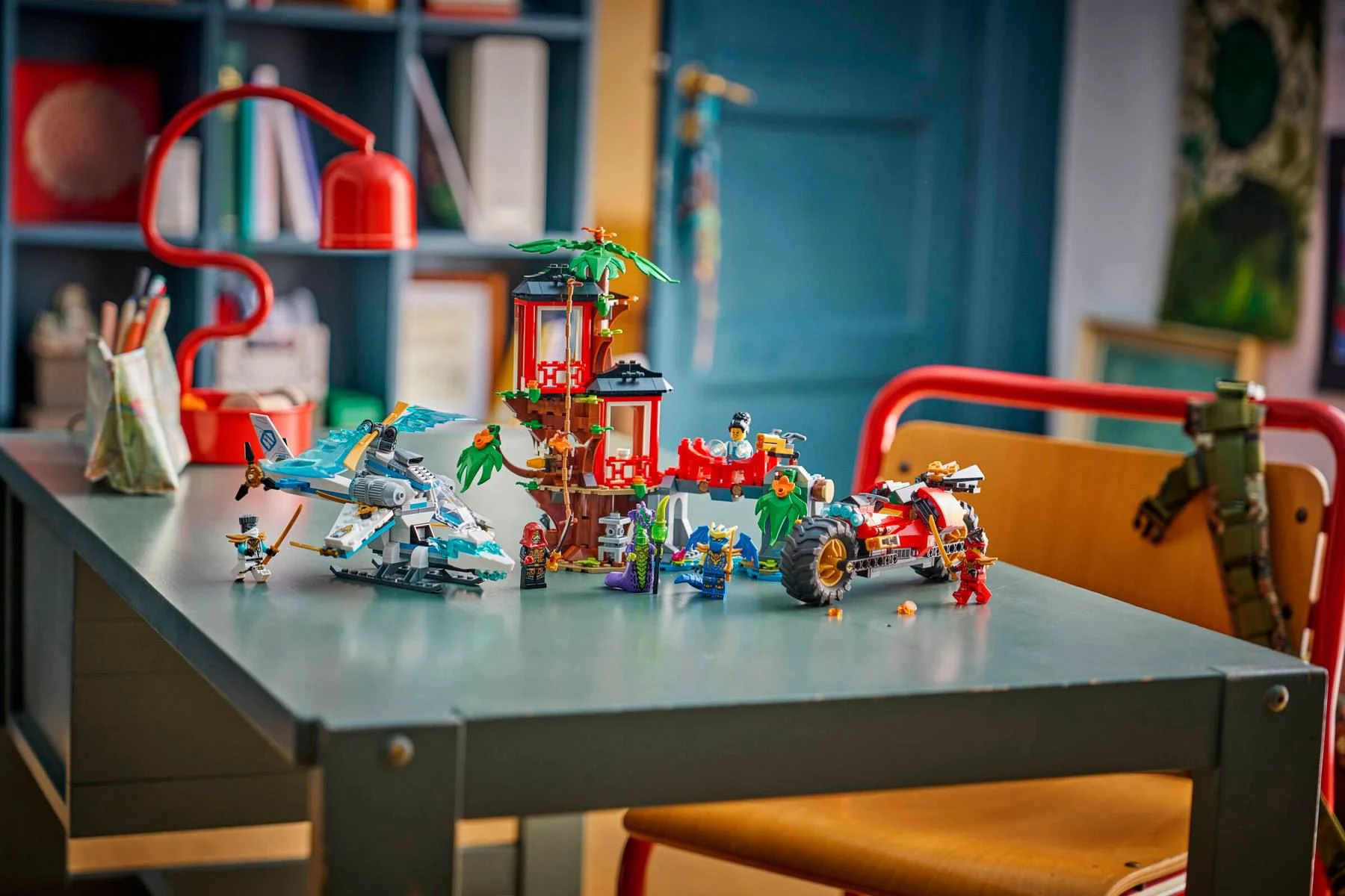 LEGO Ninjago - Ninja Vehicle Tree House Battle foto