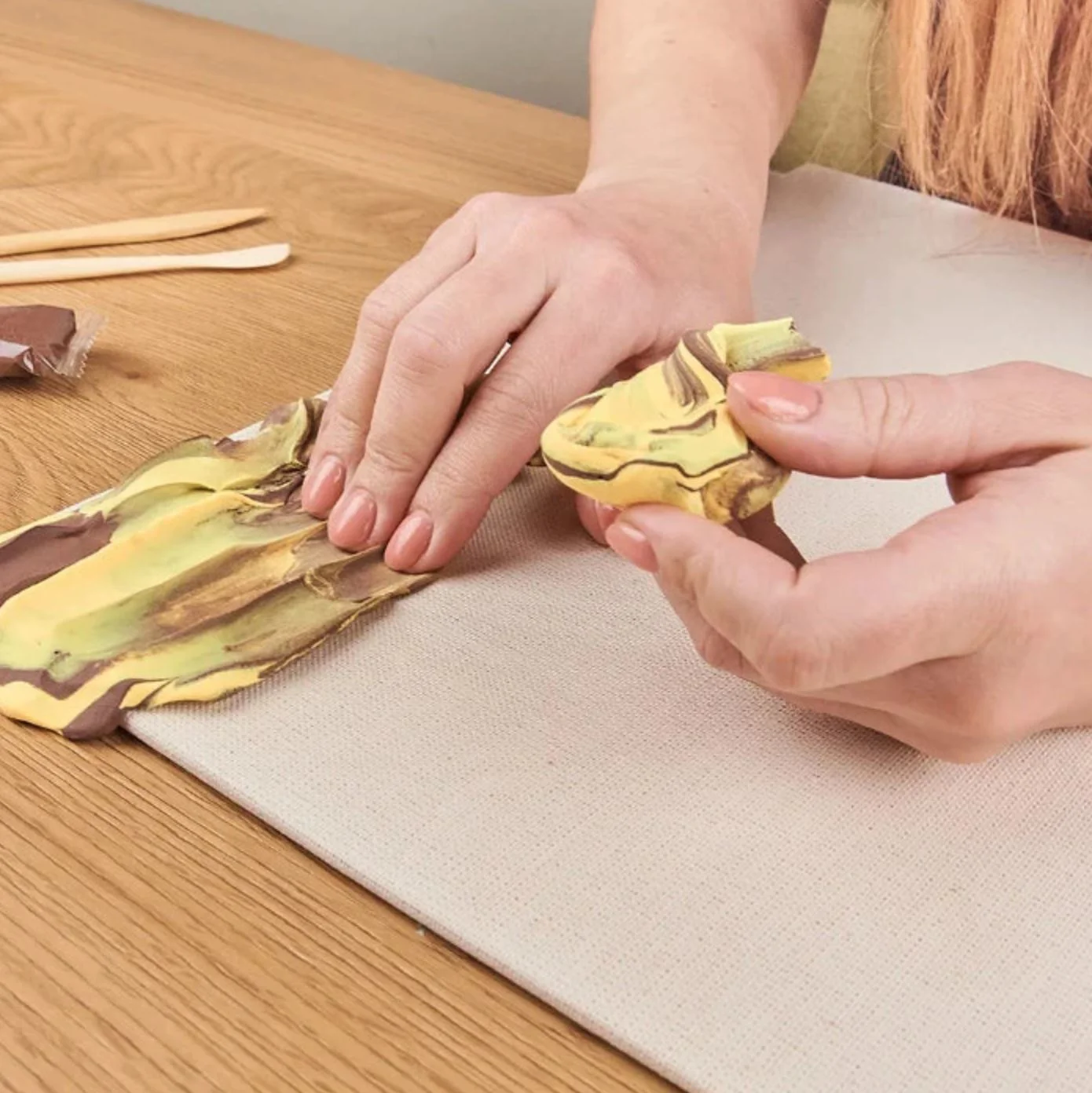 3D-картина с воздушным пластилином Okto Air Clay Поцелуй, 30 x 40 см foto