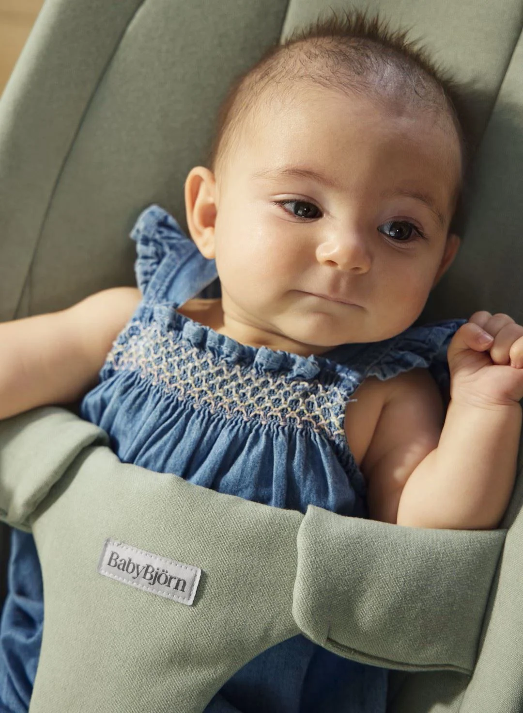 Кресло-шезлонг BabyBjorn Begin Woven Light Green foto
