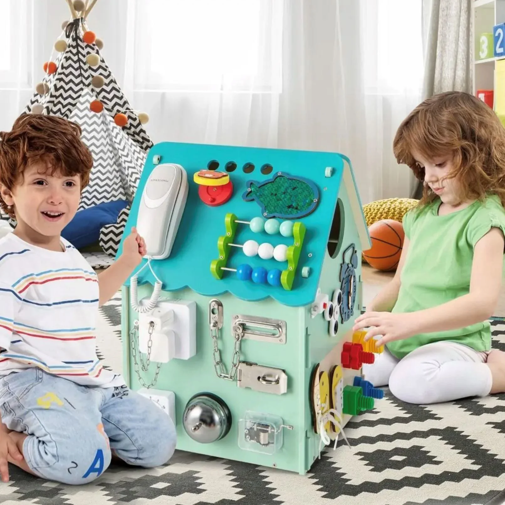 Деревянная игрушка New World Голубой домик foto