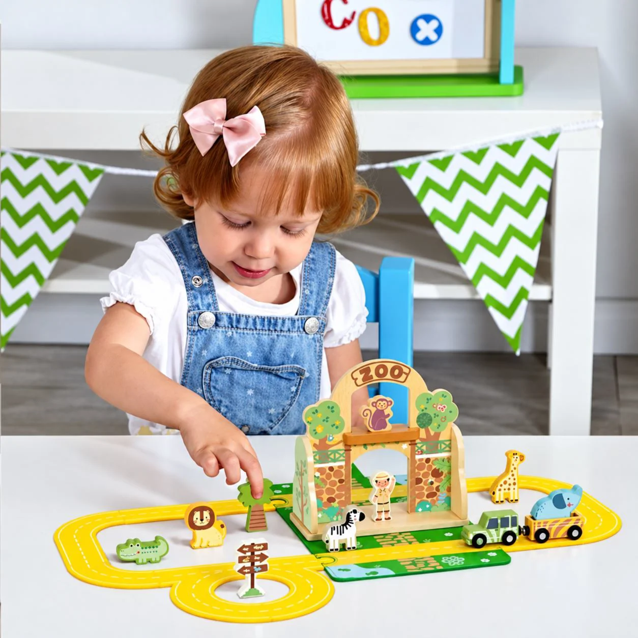 Set de joaca din lemn Tooky Toy Gradina zoologica foto