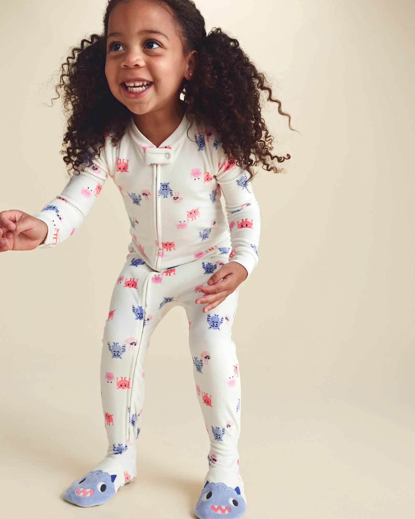 Carter's Pijama cu talpa Tiny Monsters foto