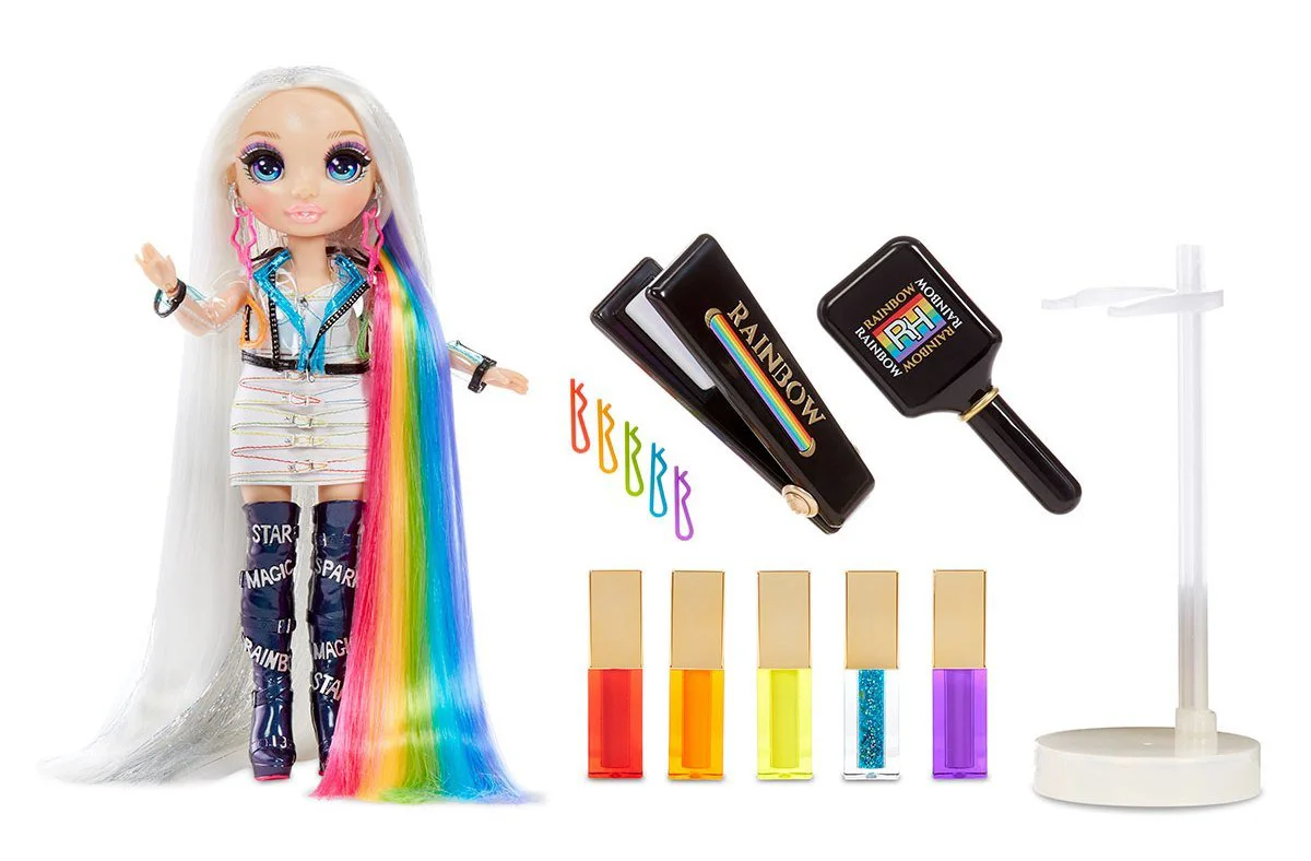 Papusa Rainbow High - Amaya Raine cu accesorii pentru coafura