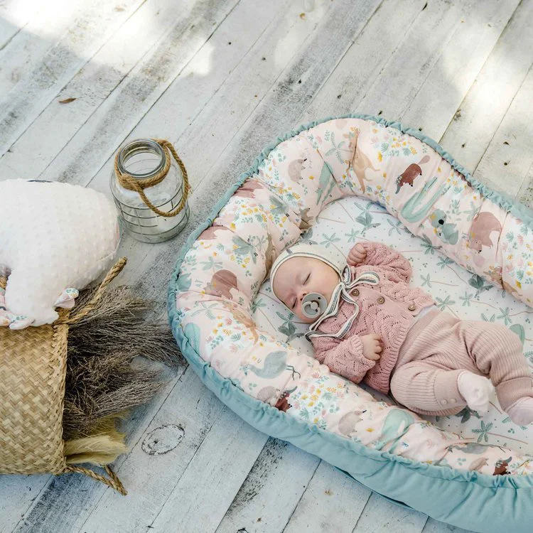Babynest La Millou Velvet Collection - Heron In Cream Lotus- Smoke Mint foto