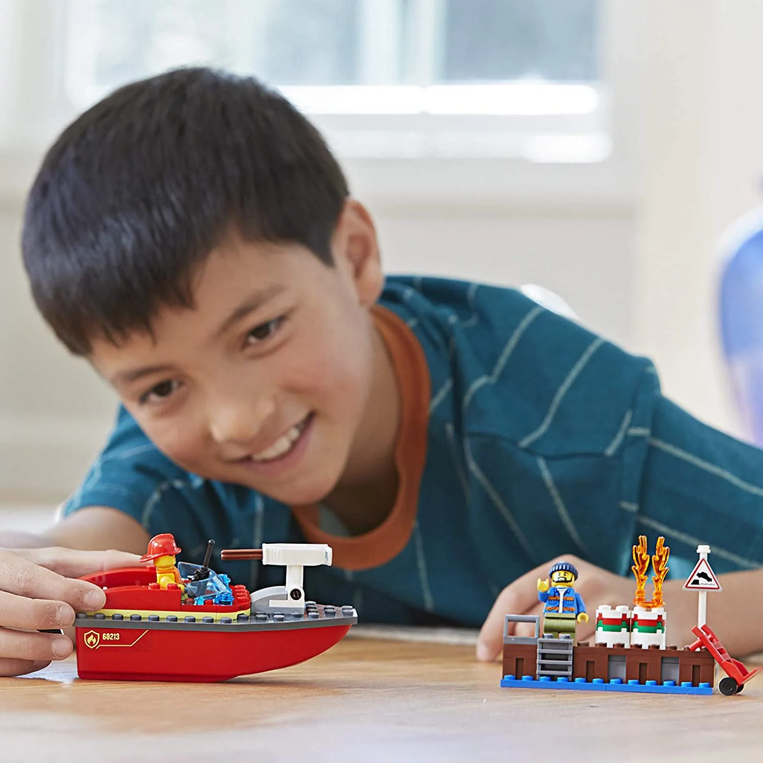 LEGO City - Dock Side Fire foto