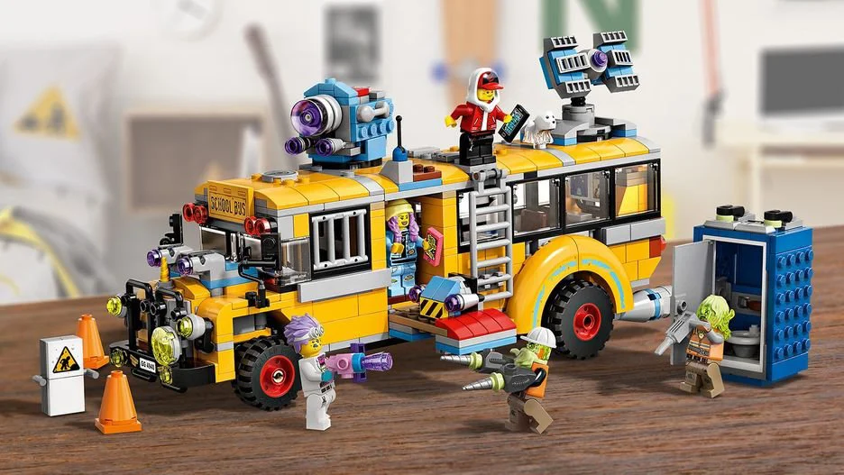 LEGO Hidden Side - Paranormal Intercept Bus 3000 foto