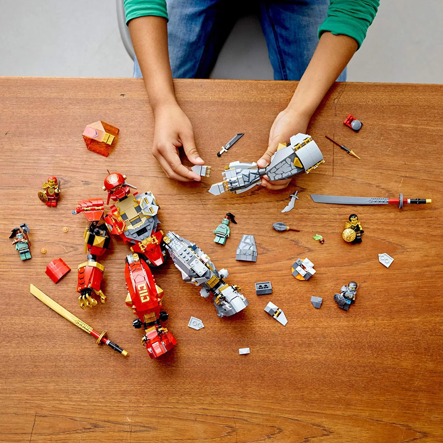 LEGO Ninjago - Fire Stone Mech foto