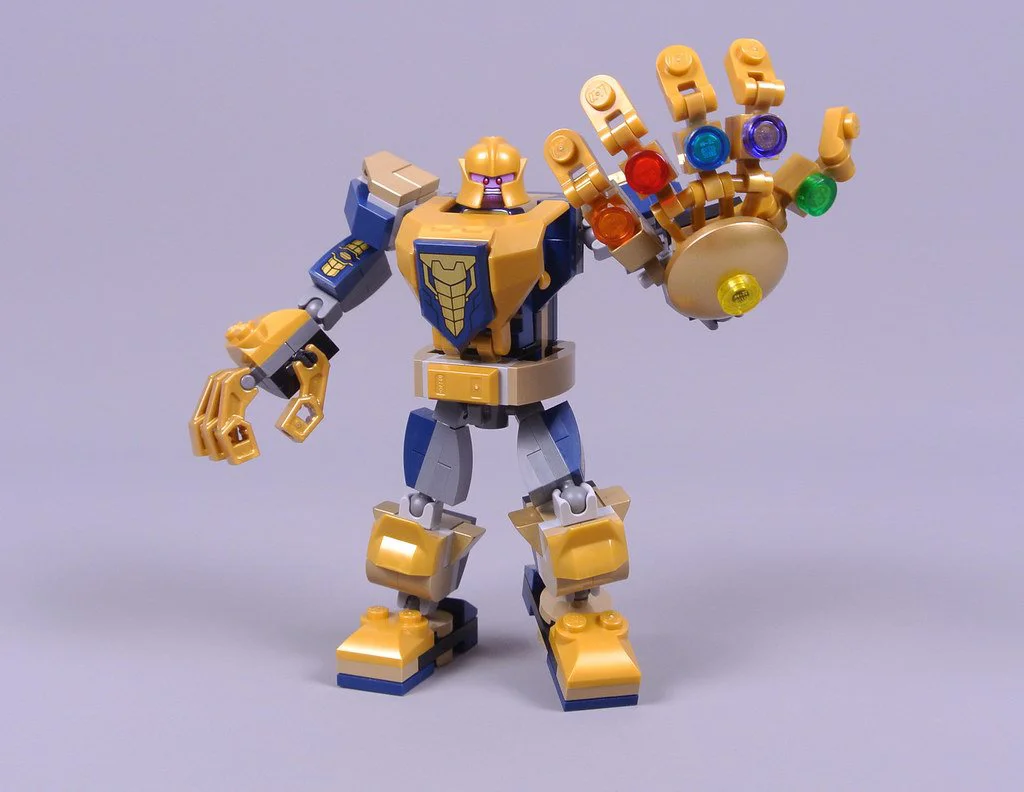 LEGO Avengers - Thanos Mech foto