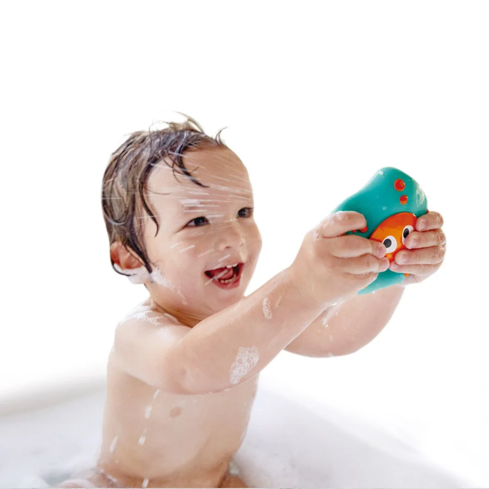 Hape -  Stropitori de pe fundul oceanului foto
