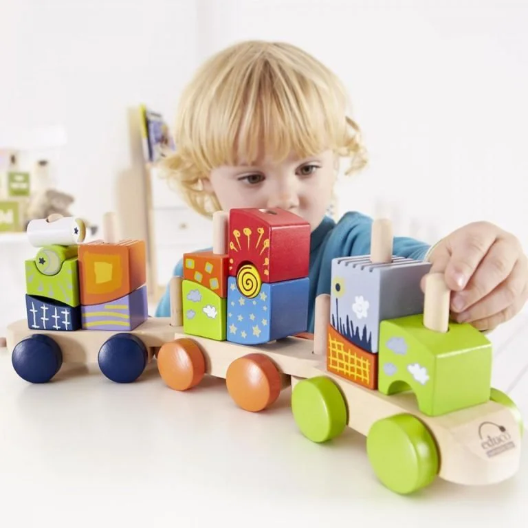 Деревянный блок-поезд Hape "Fantasia Blocks Train"
