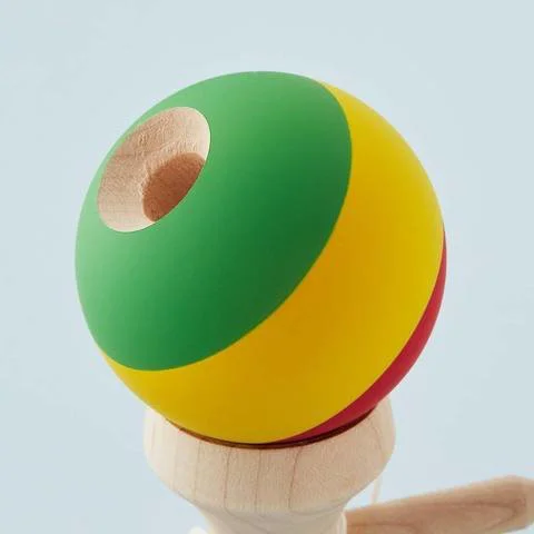 Кендама Noriel Krom Rasta Premium Maple-Rubber foto