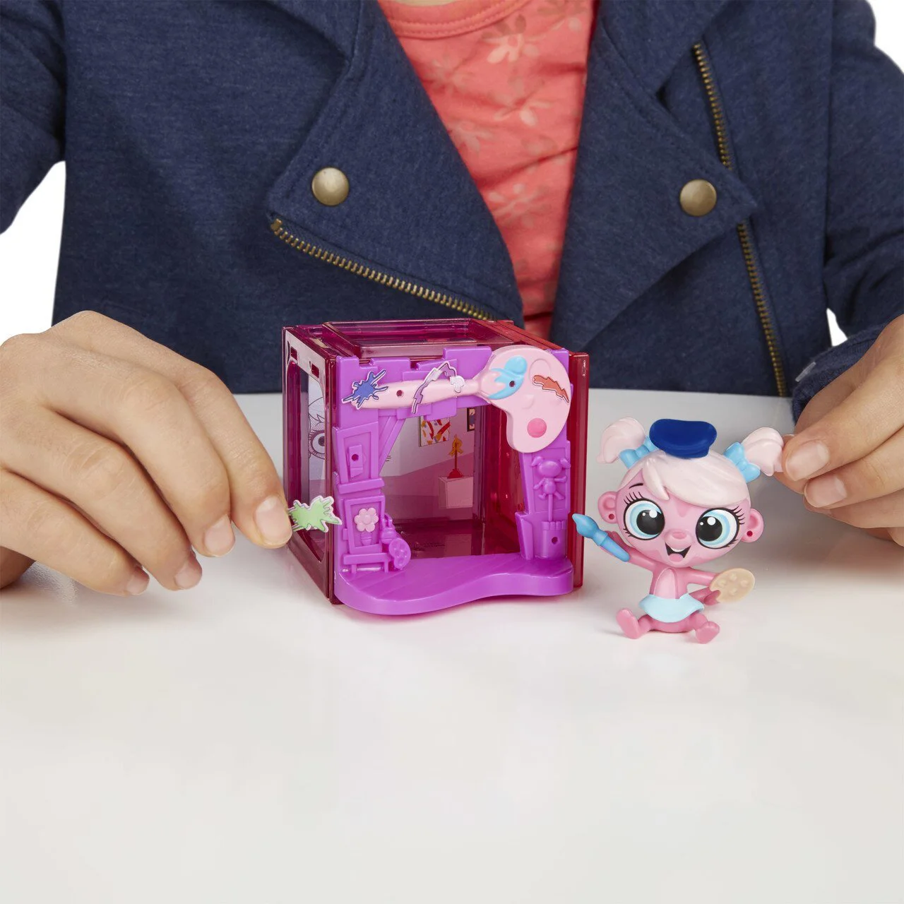 Set de figurine si accesorii Mini Style Set Littlest Pet Shop Hasbro, sortiment