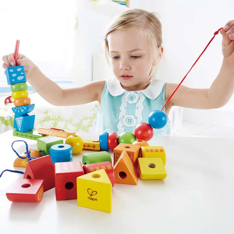 Игровой набор Hape Деревянные фигурки на веревочке foto
