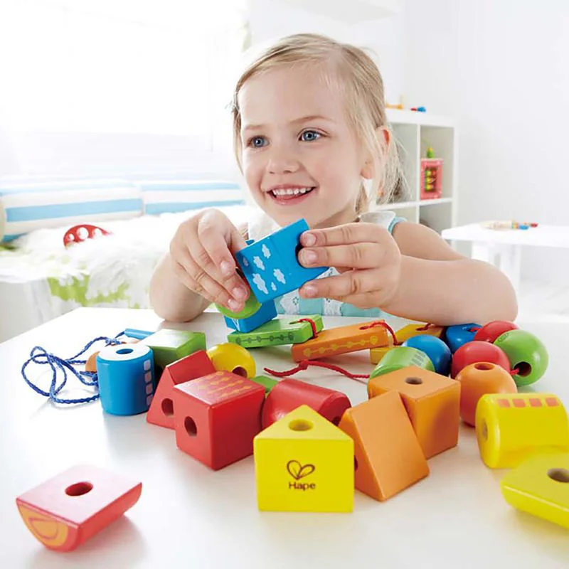 Игровой набор Hape Деревянные фигурки на веревочке foto
