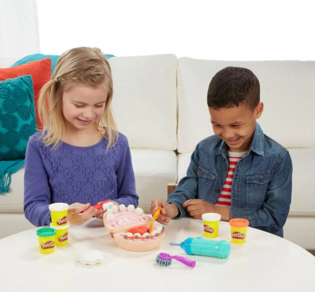 Развивающая игра с пластилином Доктор Зубастик Hasbro Play-Doh, 5 коробок и  аксессуары