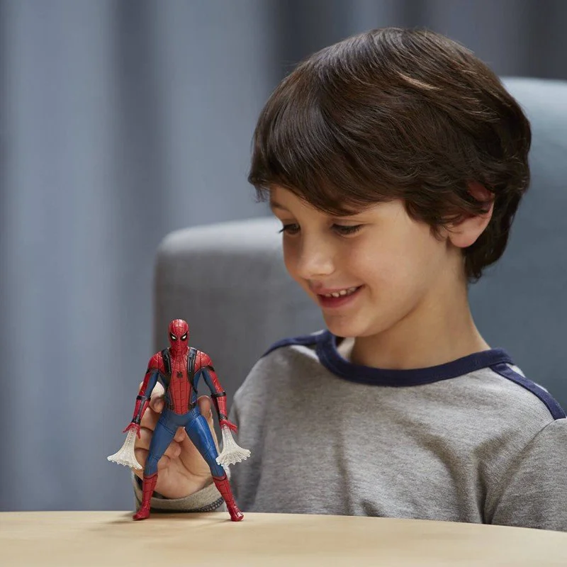 Set figurine si accesorii Eroii de actiune Spider-Man Homecoming Hasbro, 15 cm, sortiment