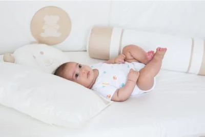 Set lenjerie de pat pentru bebelusi Specialbaby Teddy ivory din 6 piese (Pentru patut de 120*60cm)