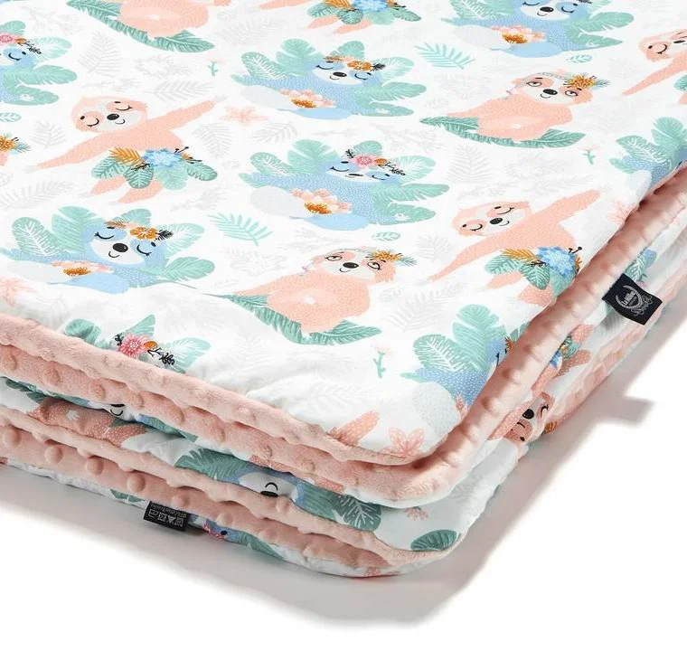 Plapuma moale La Millou Yoga Candy Sloths Powder Pink foto