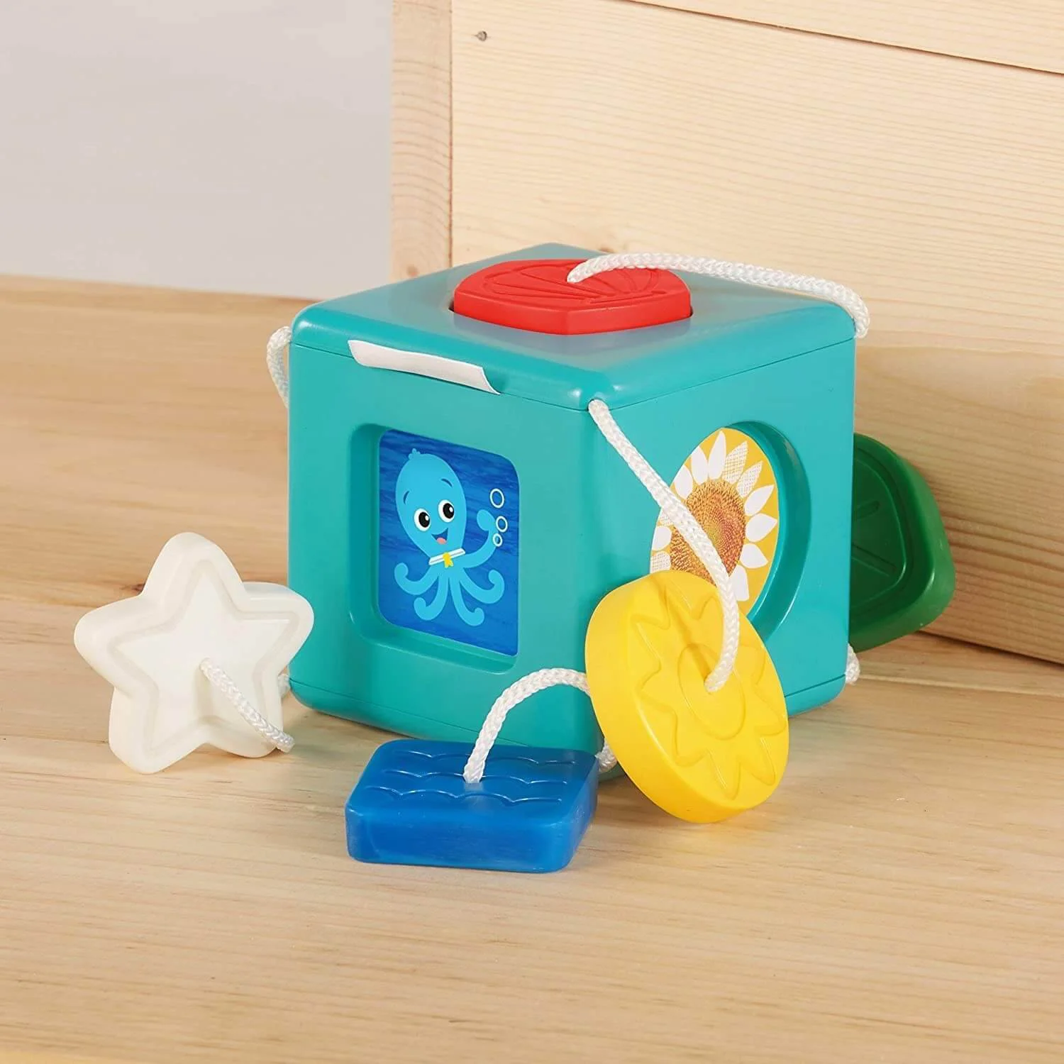 Веселый куб Baby Einstein Match & Grasp