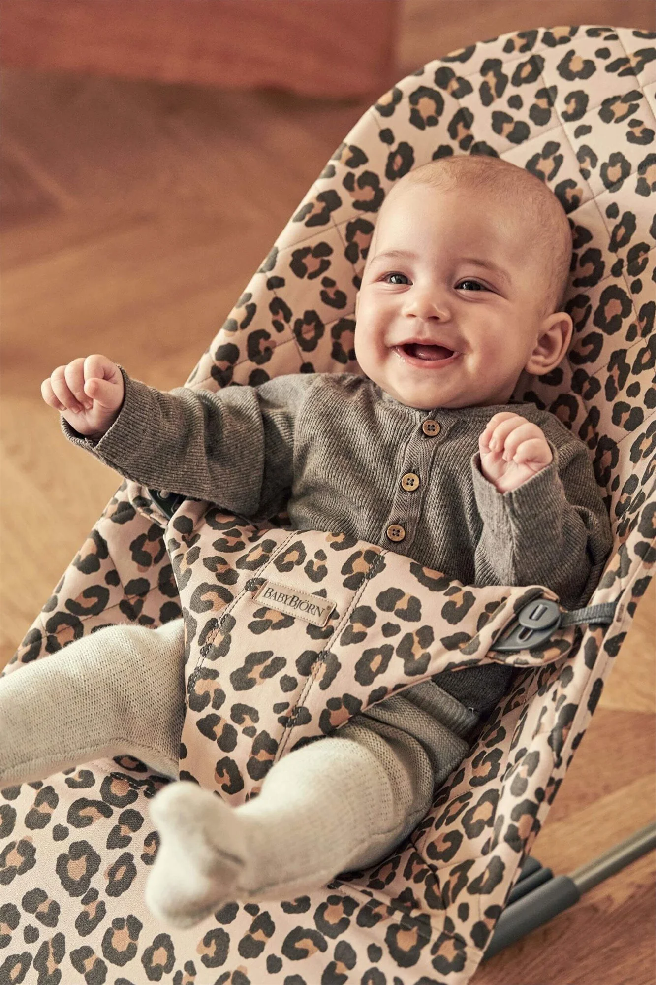 Кресло-шезлонг BabyBjorn Bliss Beige/Leopard, хлопок
