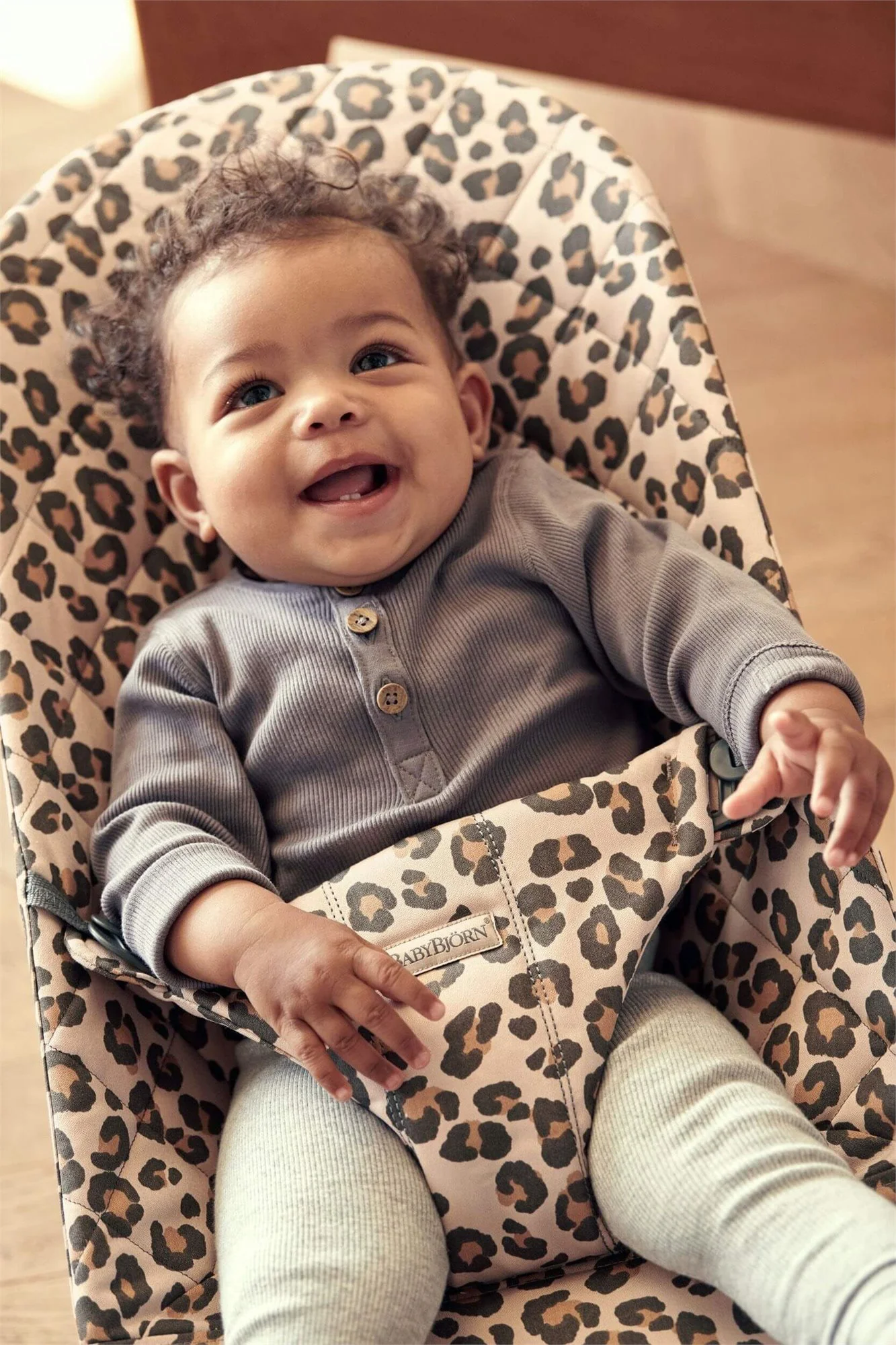 Кресло-шезлонг BabyBjorn Bliss Beige/Leopard, хлопок