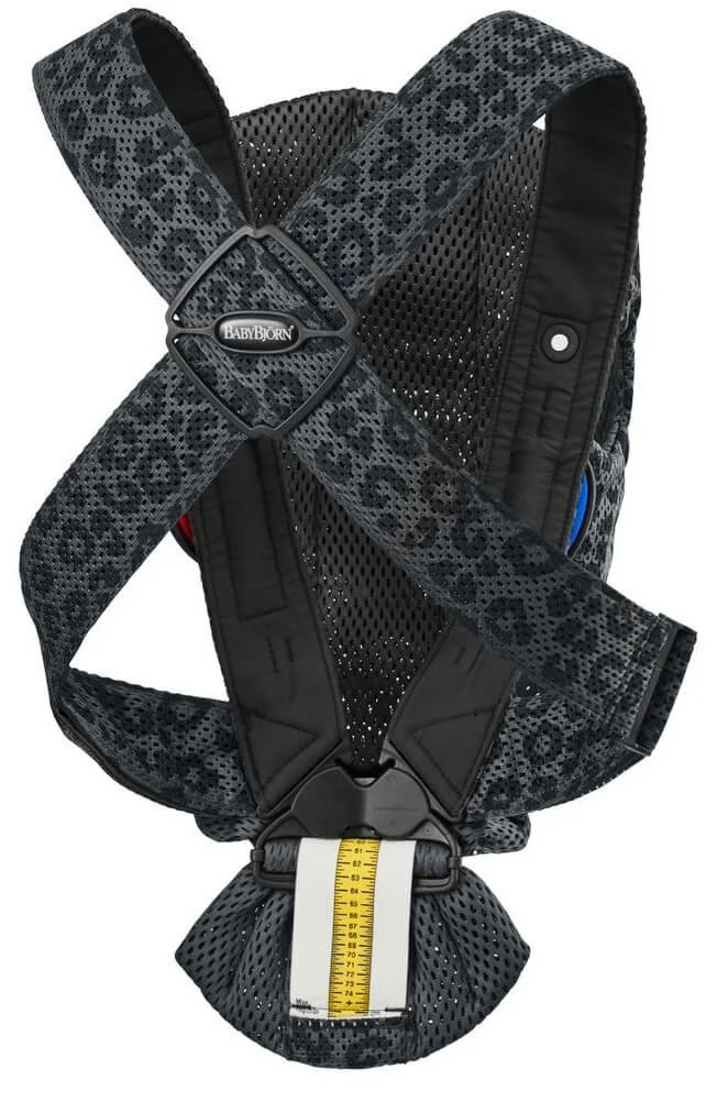 Marsupiu anatomic BabyBjorn Mini Anthracite/Leopard cu pozitii multiple de purtare, 3D Mesh