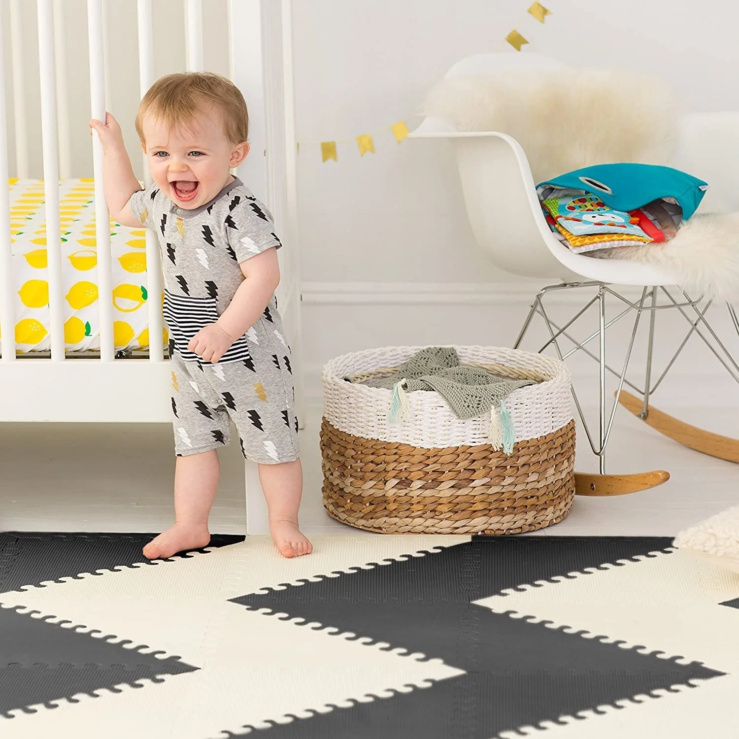 Игровой коврик-пазл Skip Hop Geometric Playspot foto