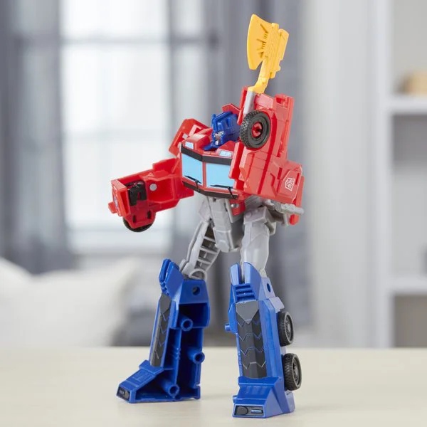 Jucarie Hasbro Transformer Cyberverse Warrior foto