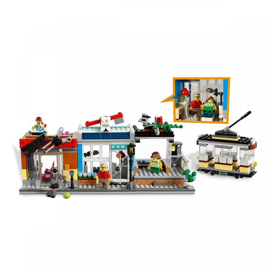 LEGO Creator 3 in 1 Townhouse Pet Shop & Cafe
