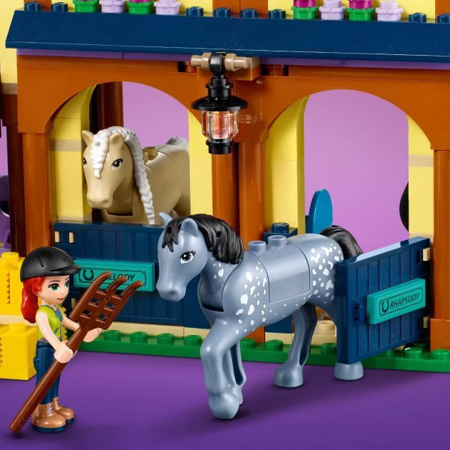 LEGO Friends Forest Horseback Riding Center foto