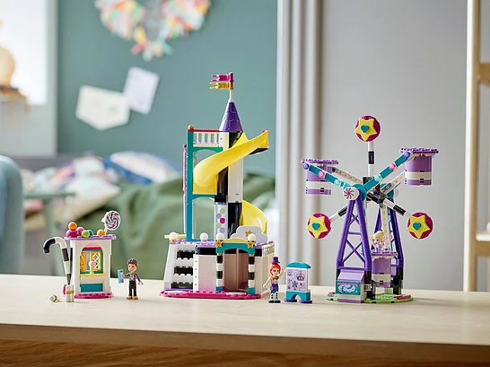 LEGO Friends Magical Ferris Wheel and Slide foto