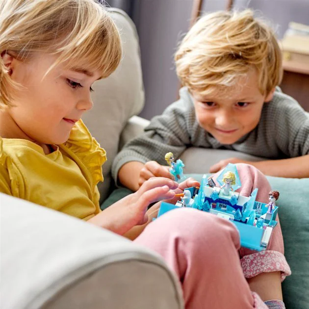 Lego Disney Elsa and the Nokk Storybook Adventures foto