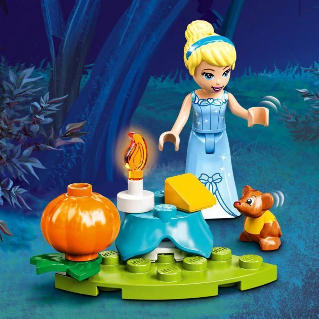 LEGO Disney Princess Cinderella's Royal Carriage foto