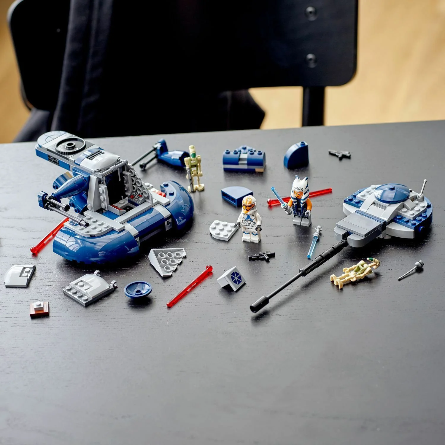 Lego Star Wars Бронированный штурмовой танк AAT foto