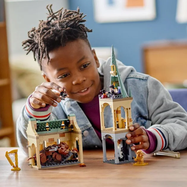 Lego Harry Potter Хогвартс, пушистая встреча foto