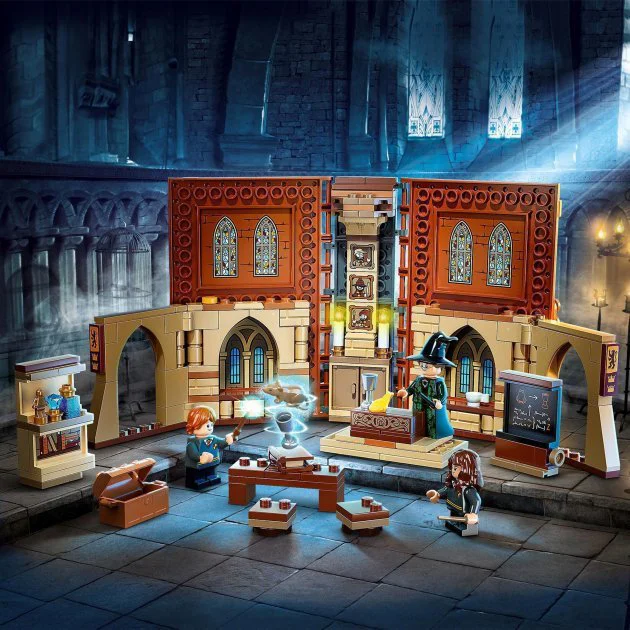 LEGO Harry Potter Учёба в Хогвартсе, Урок трансфигурации foto