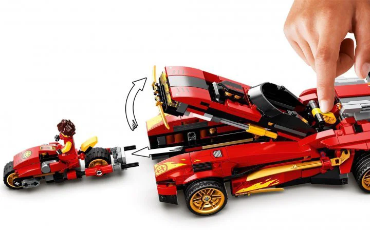 LEGO Ninjago X-1 Ninja Charger foto