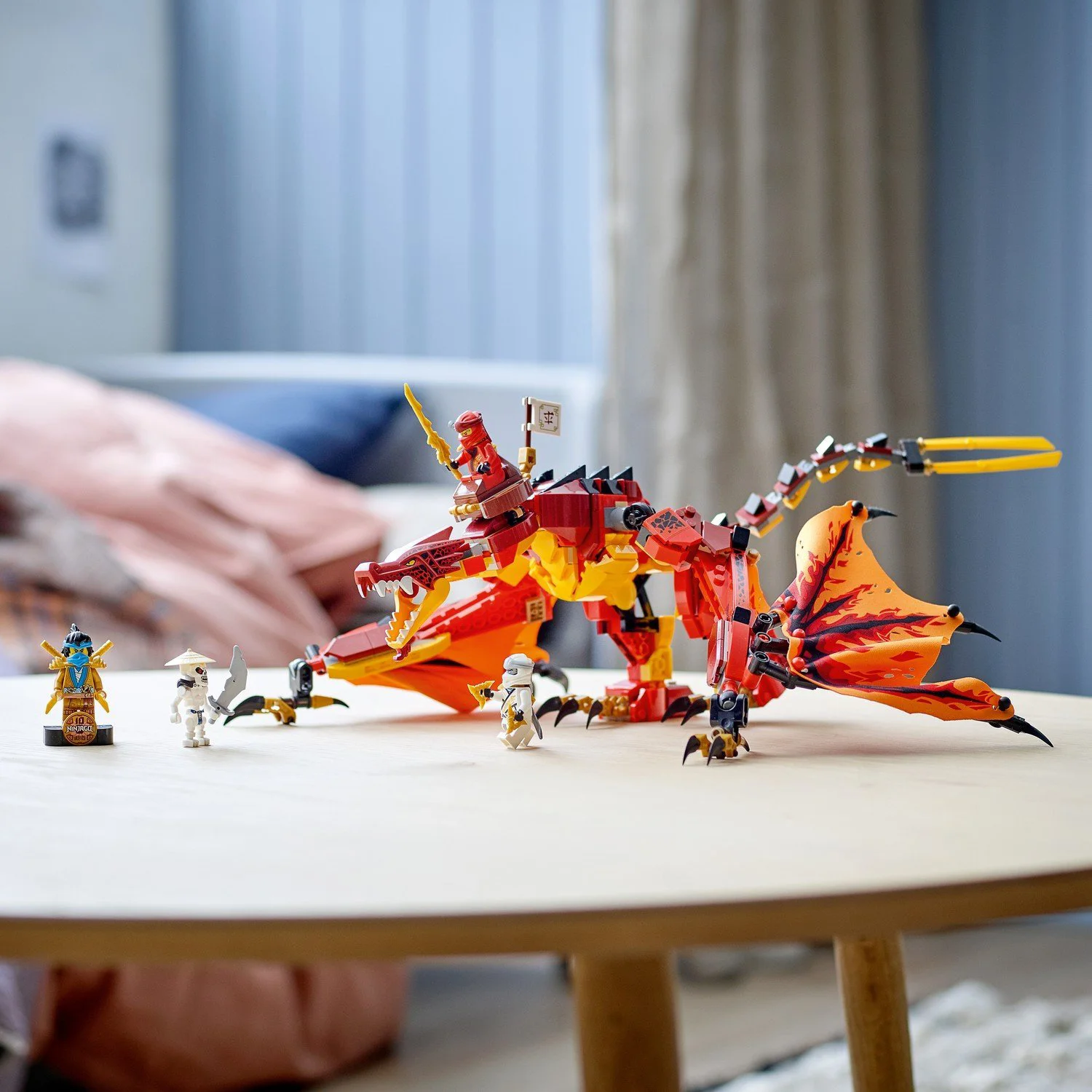 LEGO Ninjago Fire Dragon Attack foto