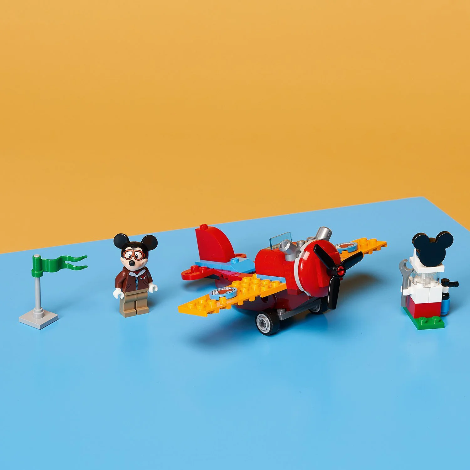 Lego Disney Mickey and Friends, Винтовой самолёт Микки foto