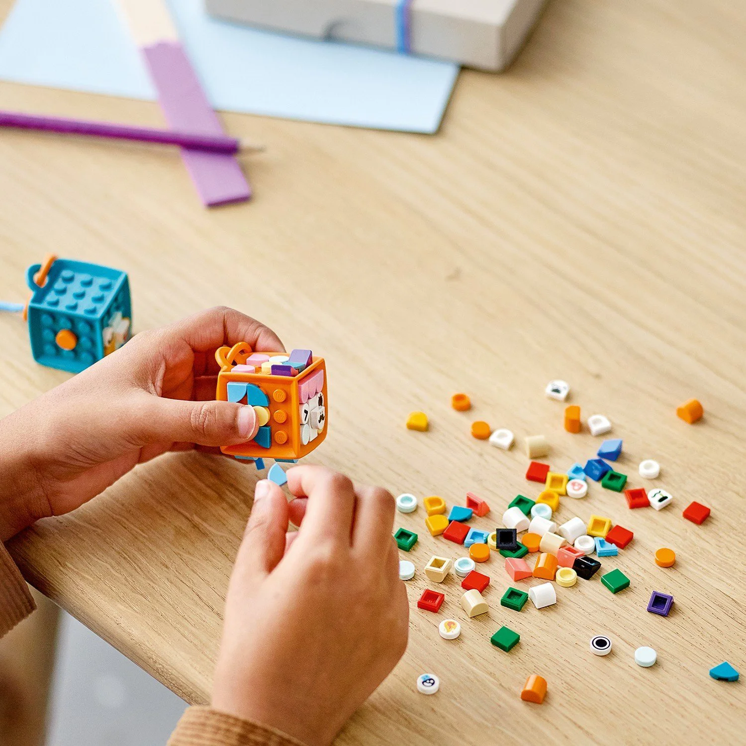 LEGO Dots Extra Seria 4 foto
