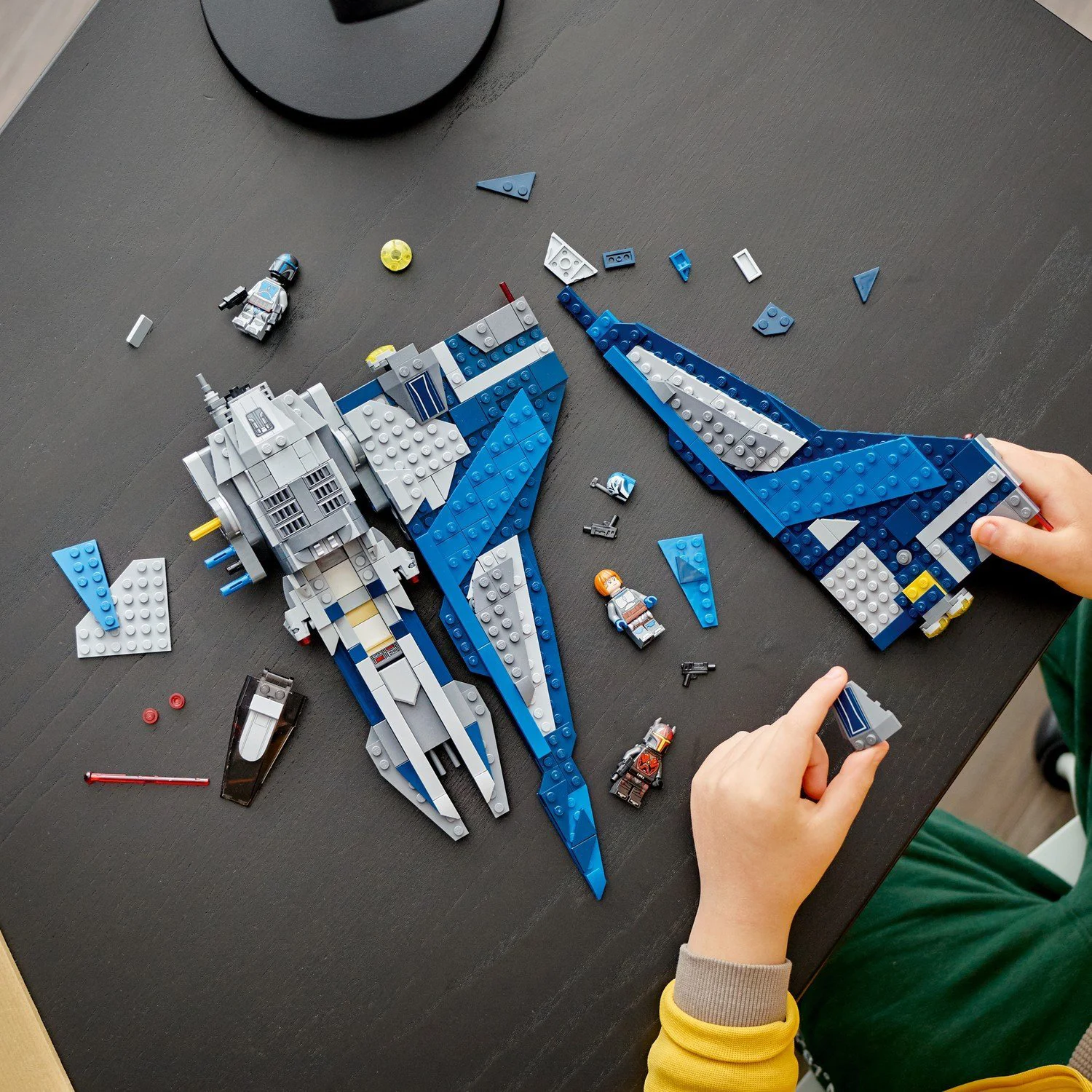 Lego Star Wars Звездный истребитель мандалорцев foto