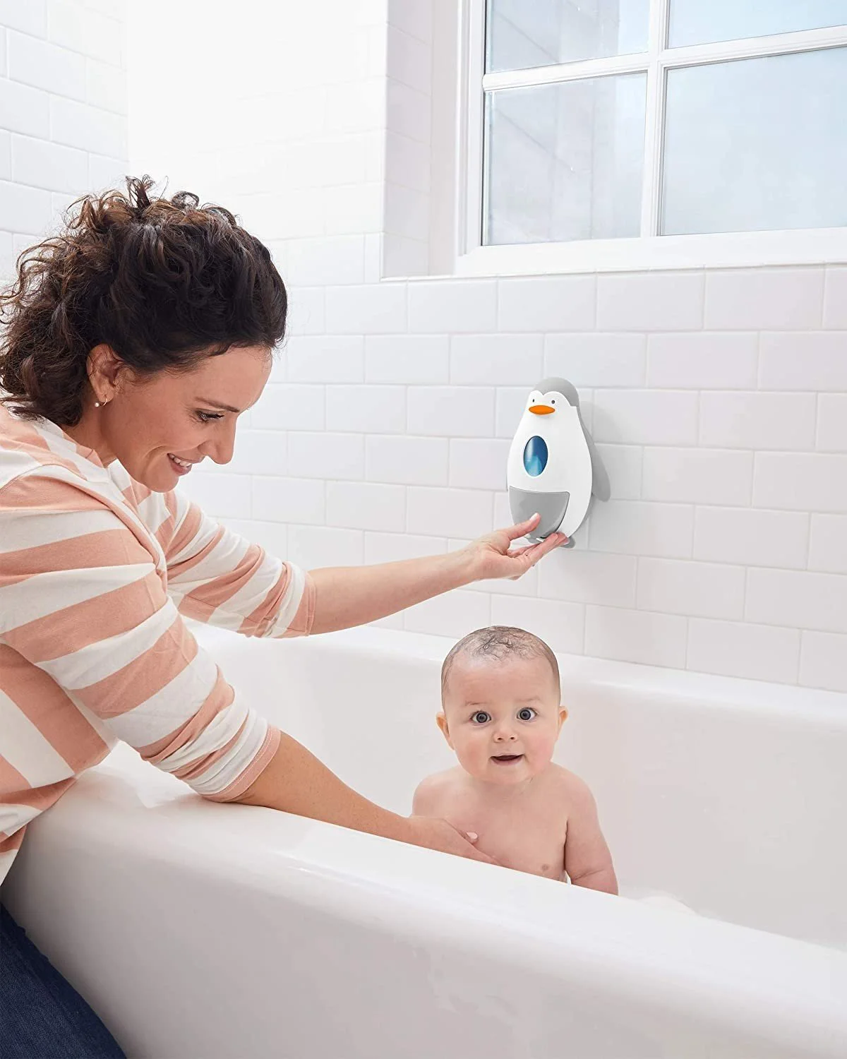 Dispenser de baie Skip Hop Pinguin pentru sapun si gel foto