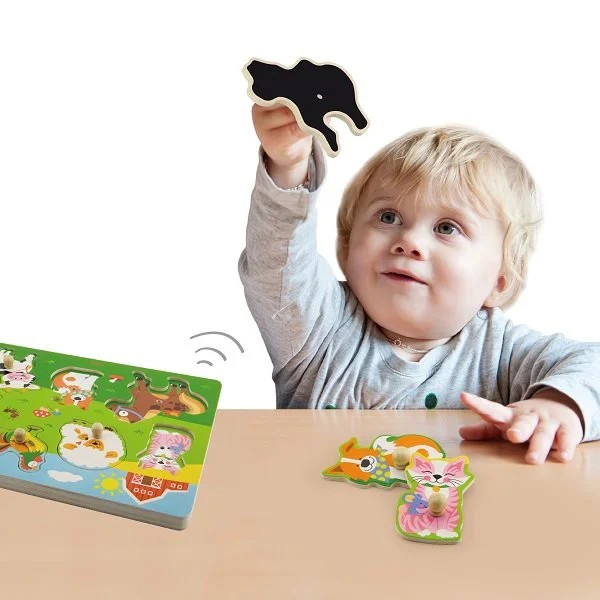 Puzzle cu maner din lemn Viga Toys Ferma cu sunet
